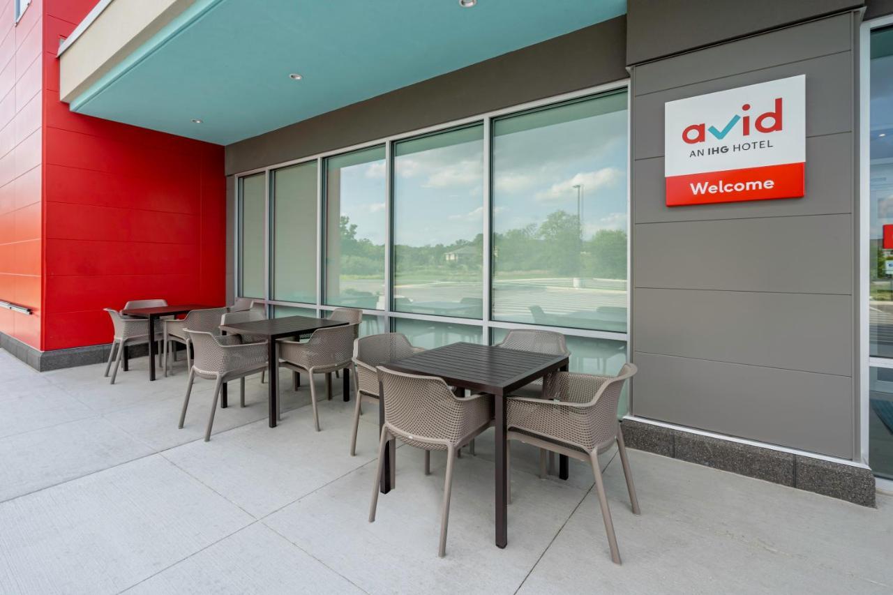 Avid Hotels Milwaukee West - Waukesha By Ihg Pewaukee Exterior foto